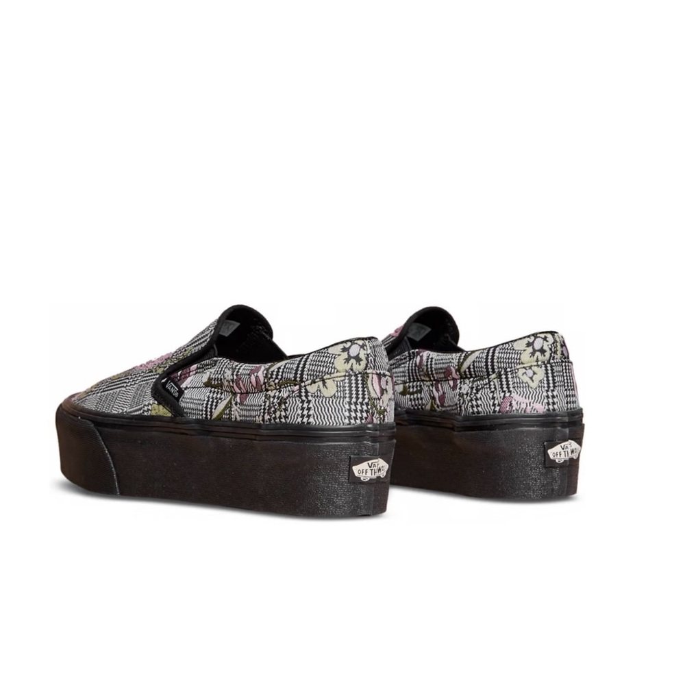 Vans Classic Slip-On Stackform Shoes VN0A7Q5RBM8 - Picture 4 of 6